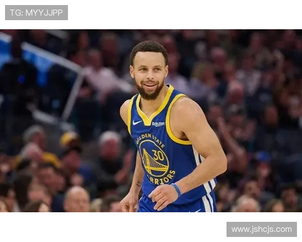 库里无缘奖项十日后复查右膝伤